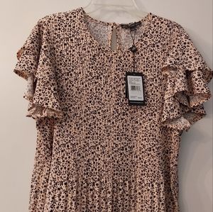 Women's Flowy Blouse